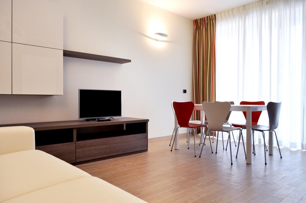 Bb Hotels Aparthotel Bicocca Milán Habitación foto